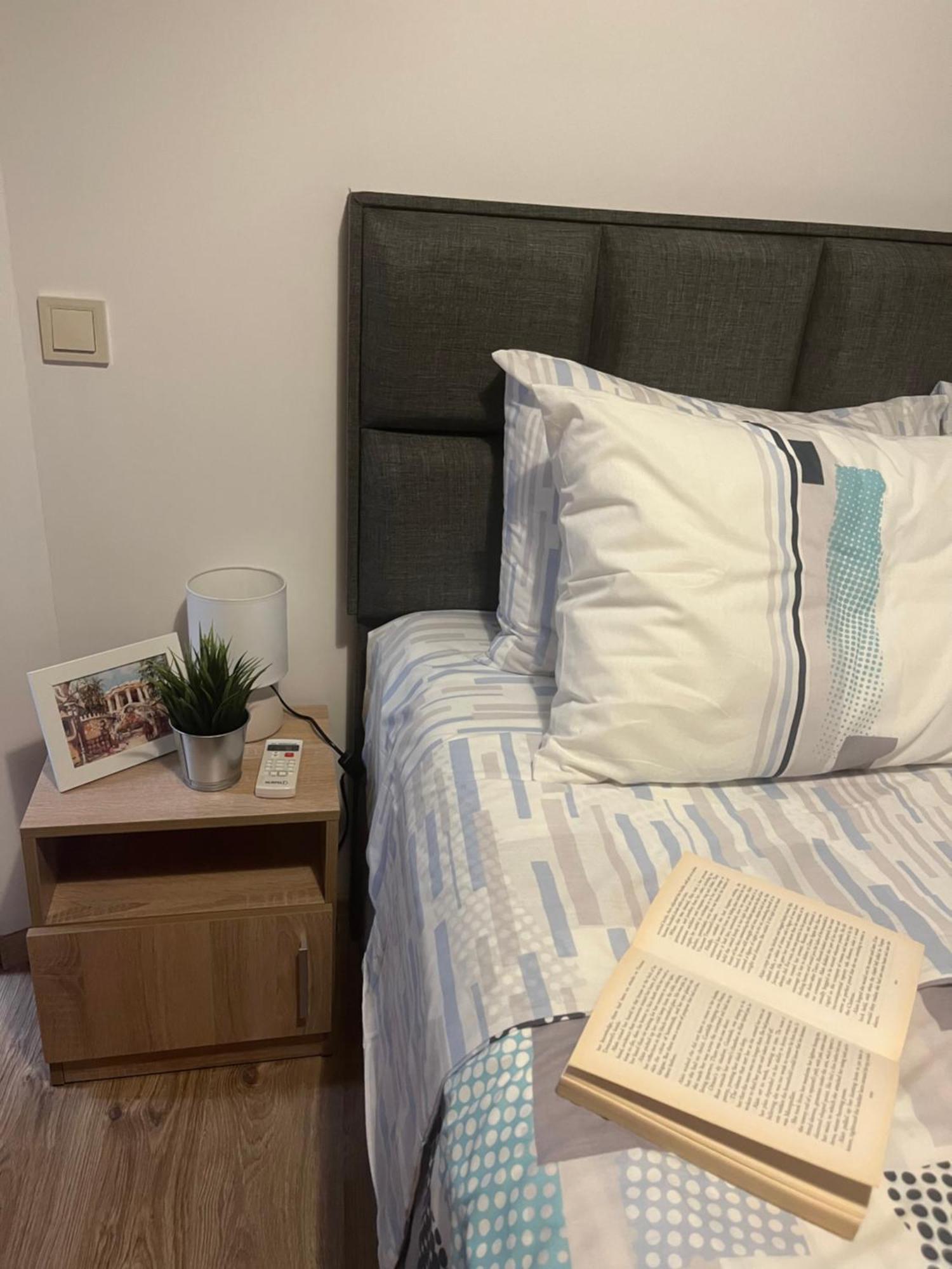 Azzurro Premium Apartment On Bulevard Bogoridi Burgas Luaran gambar